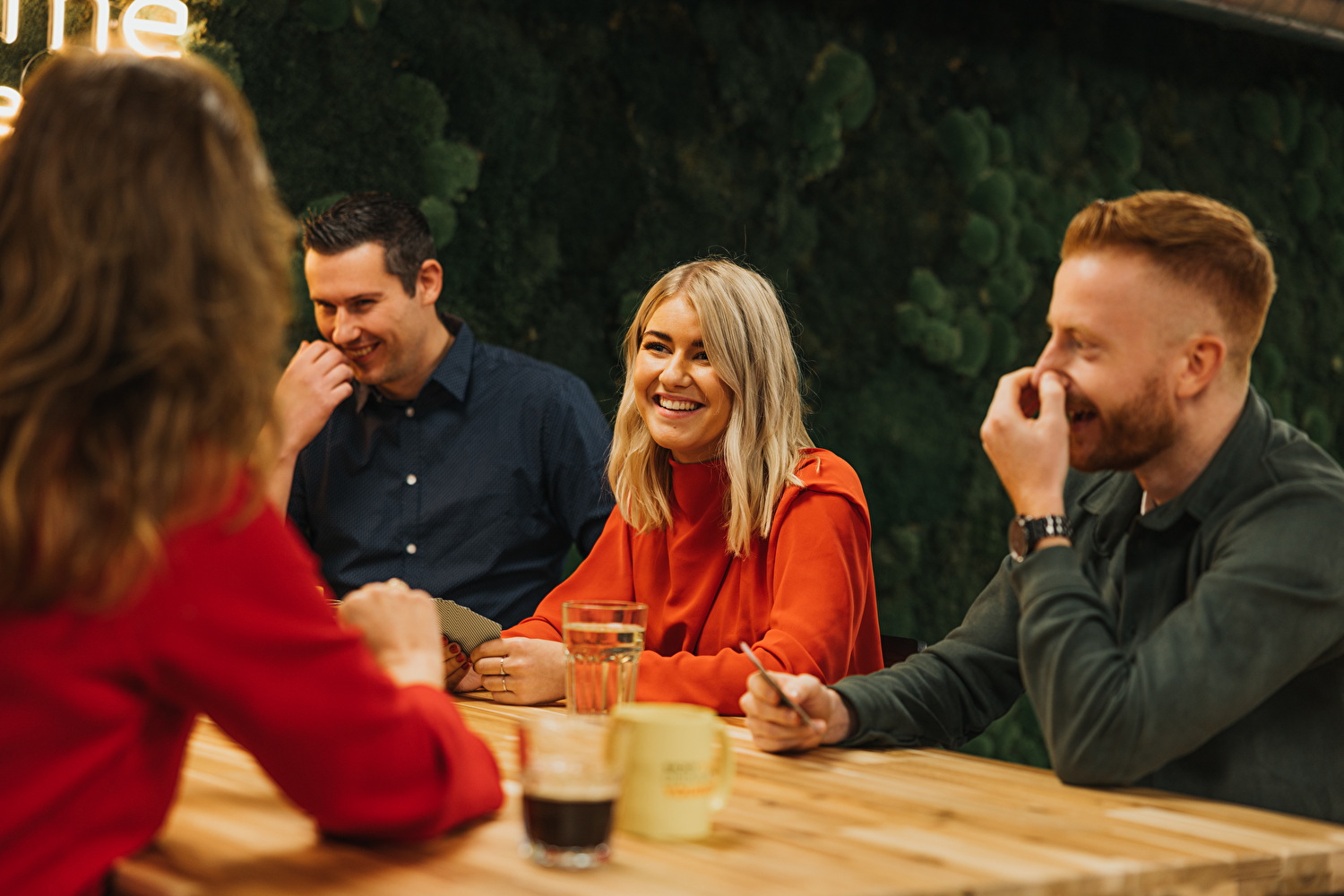 People_Laughing_at_Table